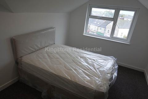 2 bedroom apartment to rent, Miskin Street, Cardiff CF24