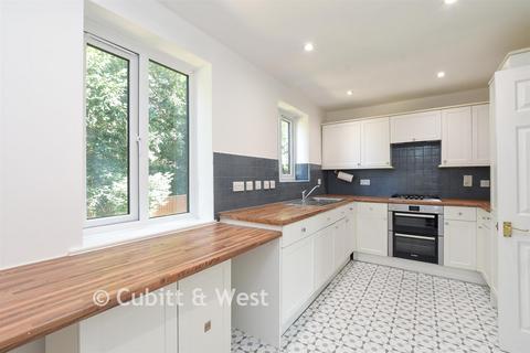 4 bedroom terraced house for sale, Cotland Acres, Meadvale, Surrey