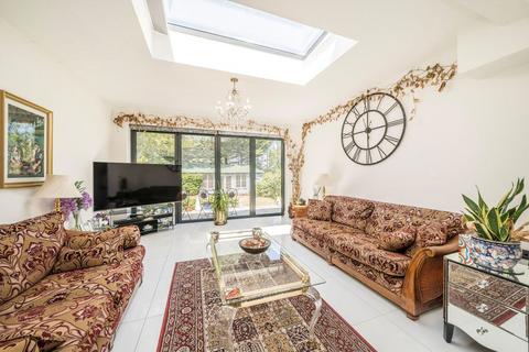 undefined, Surbiton Hill Park, Surbiton KT5