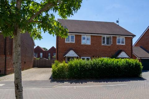 3 bedroom semi-detached house for sale, Marjoram Avenue, Cranleigh, GU6