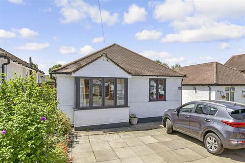 3 bedroom detached house for sale, Orchard Close, Fetcham KT22