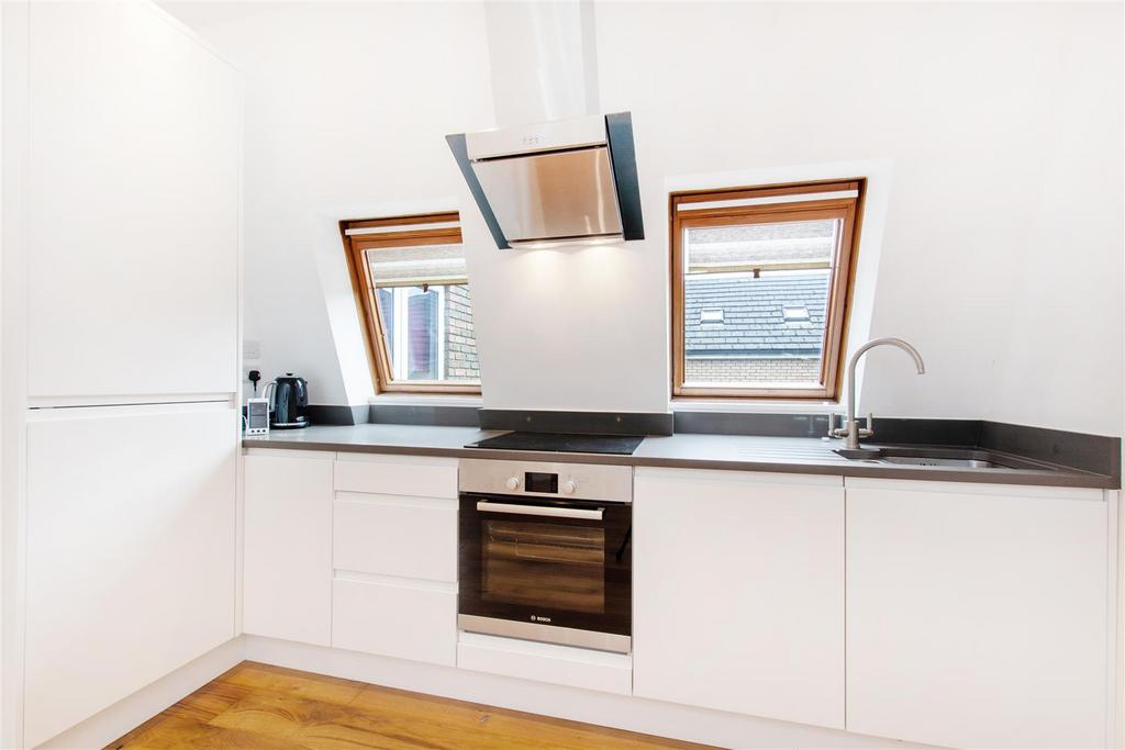 Apartment in Anerley - View 5