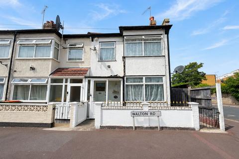 2 bedroom terraced house to rent, Walton Road, London, E12