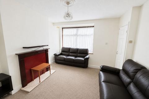 2 bedroom terraced house to rent, Walton Road, London, E12