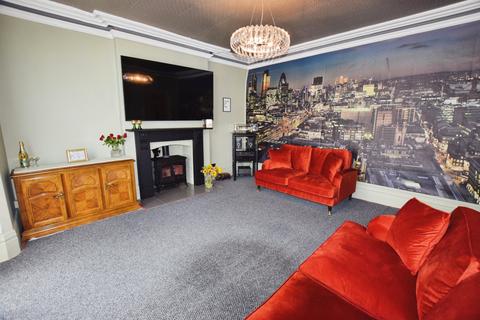 5 bedroom detached house for sale, Drummond Road, Skegness PE25
