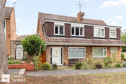 DANIEL THOMAS | Chequers Walk, Waltham Abbey, EN9 3EW