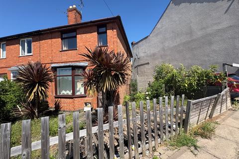 2 bedroom semi-detached house for sale, Lorraine Road, Leicester