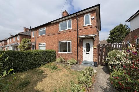 2 bed semi-detached house for rent in Geneva Road, Darlington