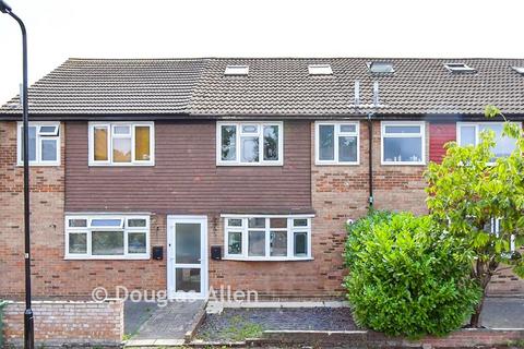 3 bedroom terraced house for sale, Field Close, London E4