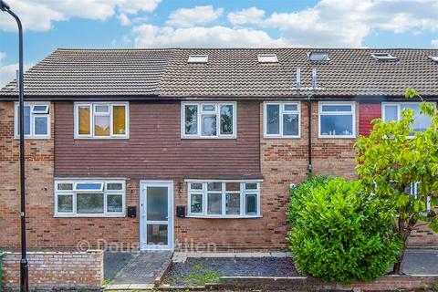 3 bedroom terraced house for sale, Field Close, London E4