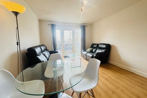 2 bedroom flat for sale, 99, Denmark Road, M15 6AZ