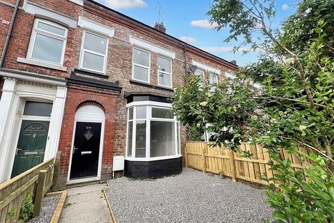5 bedroom terraced house for sale, Norton Road, Stockton-on-Tees, Durham, TS20 2BY