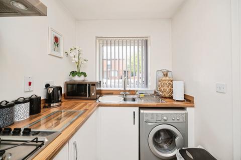 2 bedroom end of terrace house for sale, Wattle Road, West Bromwich