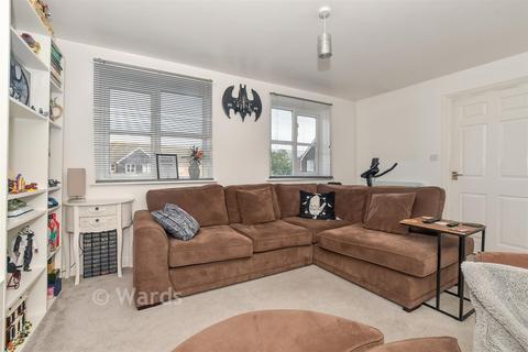 2 bedroom flat for sale, Riverbank Way, Ashford TN24