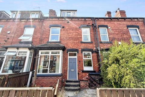 3 bedroom terraced house to rent, Trelawn Avenue, LEEDS, LS6 3JN