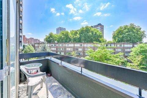 2 bedroom flat for sale, The Water Gardens, Hyde Park Estate, London, W2