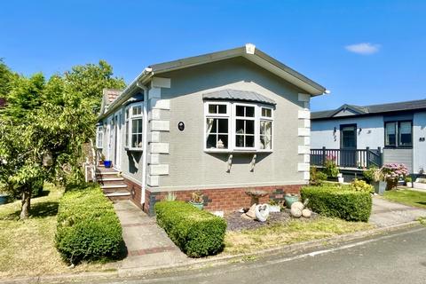 2 bedroom park home for sale, Sunnybank, Lapley