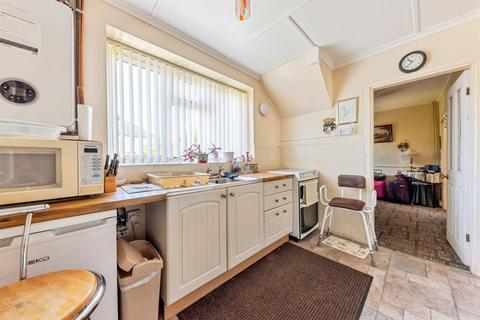 3 bedroom semi-detached house for sale, Orston Avenue, Newark