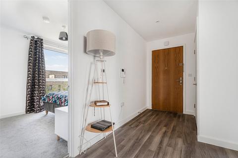 3 bedroom apartment for sale, Henty Close, Trumpington, Cambridge, CB2