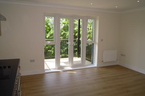 1 bedroom apartment to rent, St Catherines Close, Raynes Park SW20