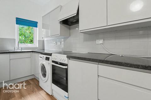 1 bedroom flat to rent, Avondale Road, South Croydon