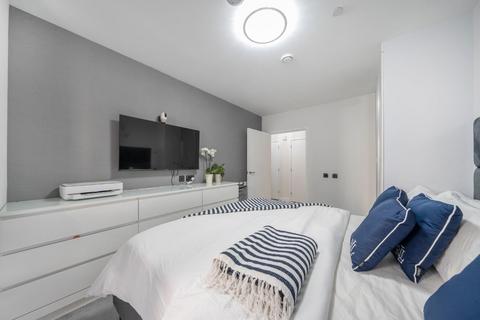 2 bedroom maisonette for sale, Vousden Grove, Thamesmead, London