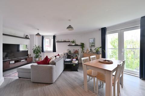 Stane Grove, Clapham, London, SW9