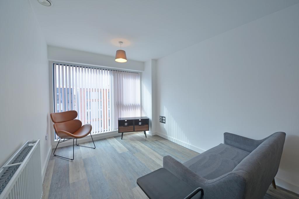 Apartment in Birmingham, Chinese Quarter, Digbeth - View 3
