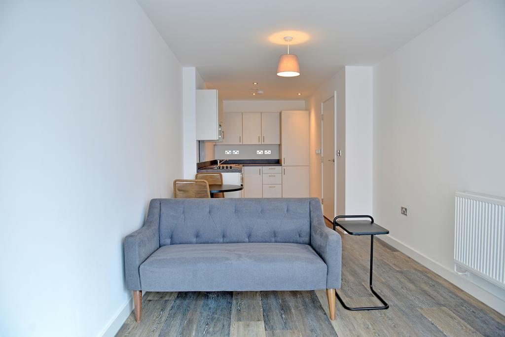Apartment in Birmingham, Chinese Quarter, Digbeth - View 4