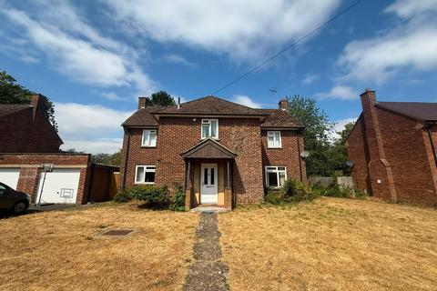 4 bed detached house for rent in Montagu Road, Brampton, PE28