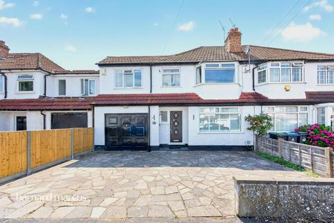 Ravenswood Avenue, Surbiton