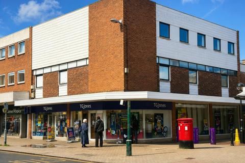 Retail property (high street) to rent, 27 Church Rd Burgess Hill RH15 9BB