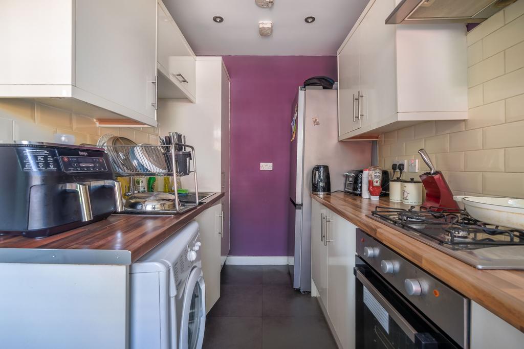 Chirnside Road, Glasgow G52 - More