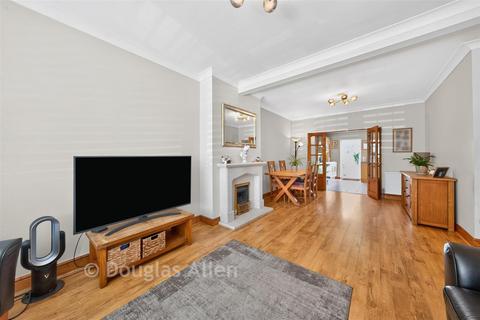 undefined, Salcombe Drive, Romford RM6