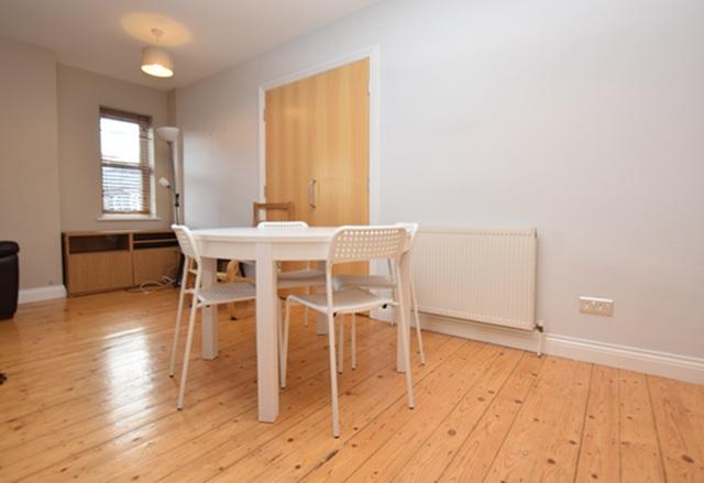 Apartment in Sheffield, Saint George's Quarter, Broomhall - More
