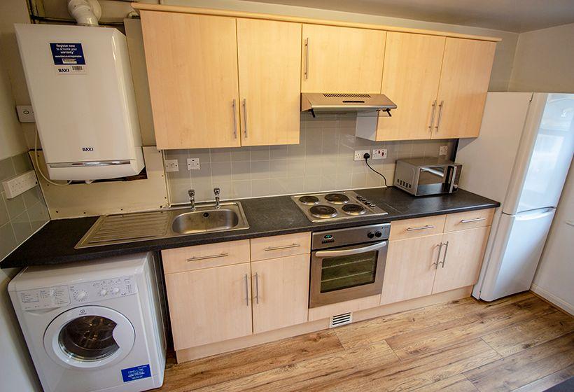 Apartment in Nottingham - View 3