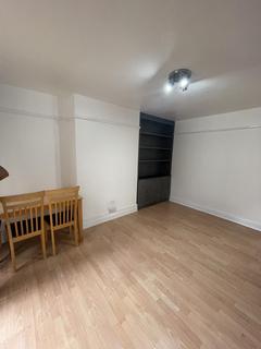 2 bedroom maisonette to rent, Munster Avenue, Hounslow, Middlesex, TW4