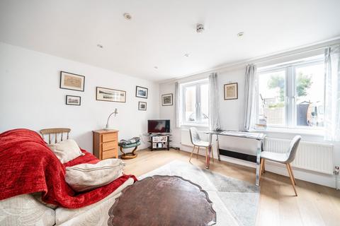 undefined, Archer Mews, Hampton Hill TW12