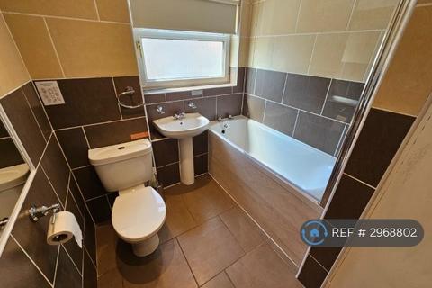 4 bedroom flat to rent, Hmo Licensed - St. Mungo Avenue, Glasgow, G4