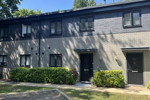 Florence Close, Brentwood CM13