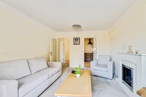 1 bedroom retirement property for sale, Greyhound Lane, Thame