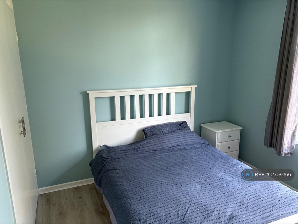 Apartment in Bristol, Winterbourne - More
