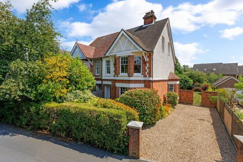 5 bedroom semi-detached house for sale, Ridgway Road, Farnham, Surrey, GU9