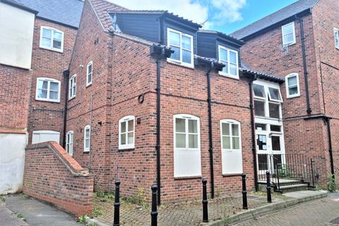 2 bedroom maisonette to rent, New Inn Yard, WISBECH