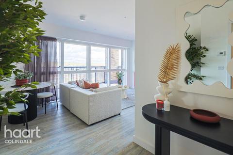 2 bedroom apartment for sale, Station Road, Edgware