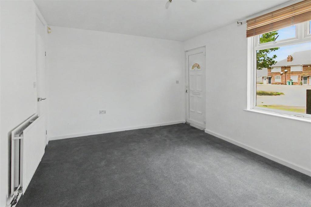 Chesil Avenue, Wollaton, Nottingham - View 3
