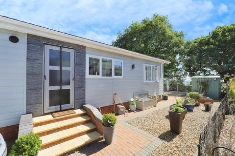 2 bedroom park home for sale, Earls Ditton Lane, Hopton Wafers, Kidderminster