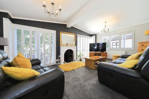 2 bedroom park home for sale, Earls Ditton Lane, Hopton Wafers, Kidderminster