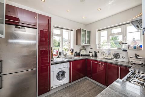3 bedroom maisonette for sale, Derby Court