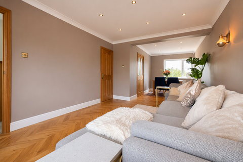 3 bedroom house to rent, Flenders Avenue, Glasgow, G76